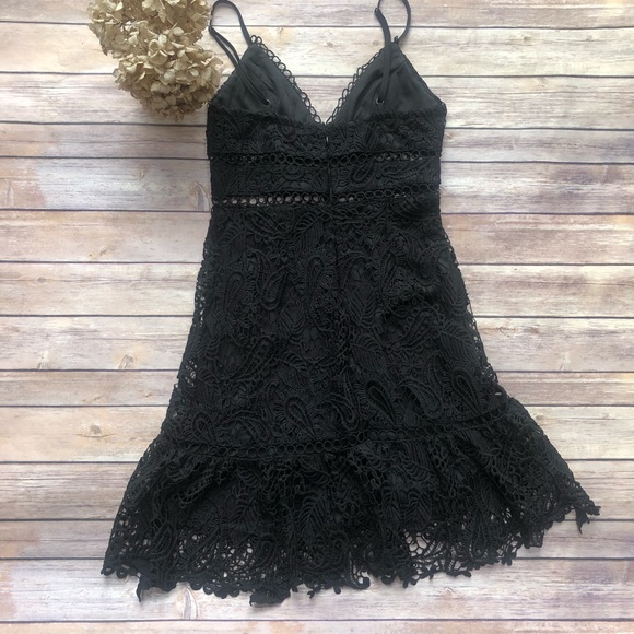 Lulu’s | Black Lace Dress - Picture 8 of 8